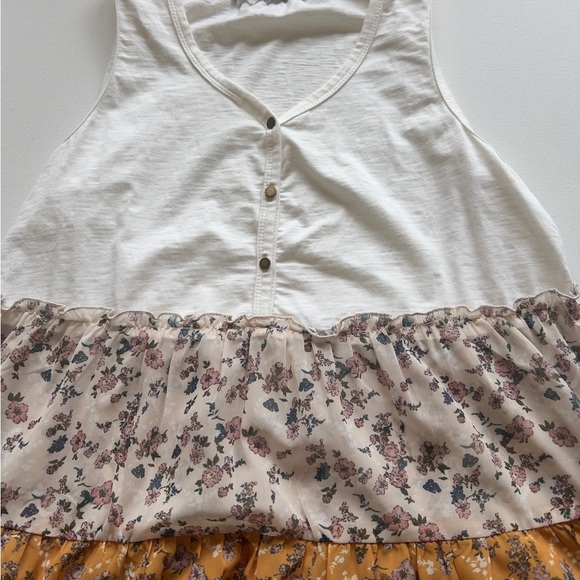 EUC Doe & Rae Women's Multi Striped Floral Tank Top Size S (E3) - Picture 2 of 5